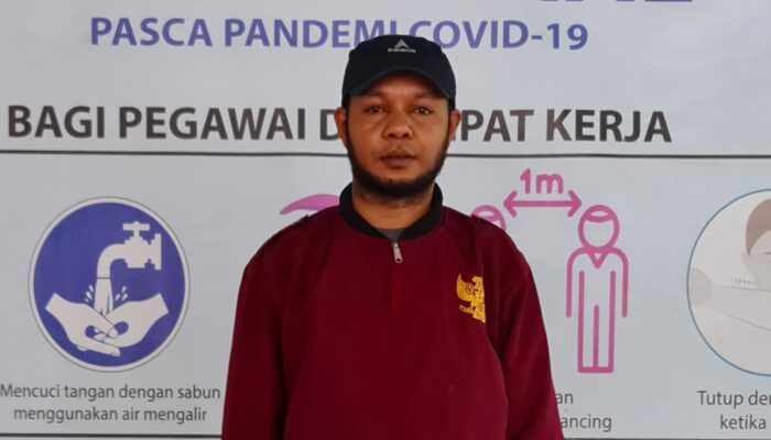 Foto : Abdullah Kelrey (Koordinator Nusa Ina Connection)