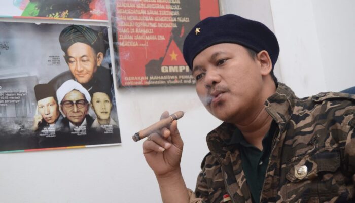 Abdul Ghopur : Direktur Eksekutif Lembaga Kajian Strategis Bangsa (LKSB)