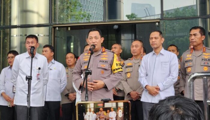 Foto : Kepala Kepolisian Republik Indonesia (KAPOLRI) Istimewa