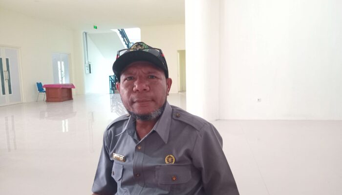 SMA Negeri 1 Raja Ampat Dipalang, Ketua Komite Minta Perhatian Penuh Bupati dan Seluruh Jajaran
