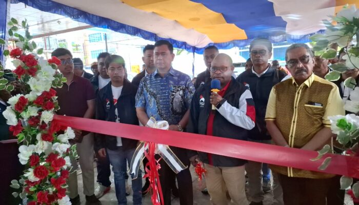Peresmian Sekretariat Bersama DPW PBD dan DPD PSI Kota Sorong, Ditandai Pemotongan Pita