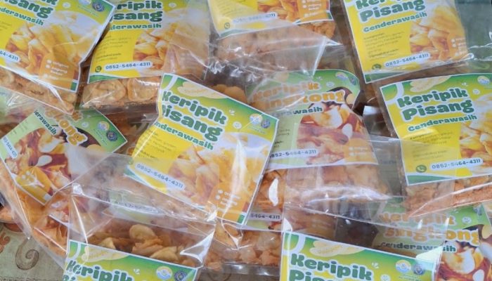 Mahasiswa UMSorong Ciptakan Inovasi Keripik “Cenderawasih”, Olahan Lokal Jadi Produk Unggulan