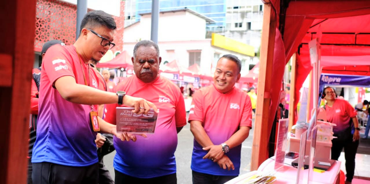 Gubernur Elisa Kambu Resmikan Hyper 5G Telkomsel, Gebrakan Baru untuk Transformasi Digital PBD