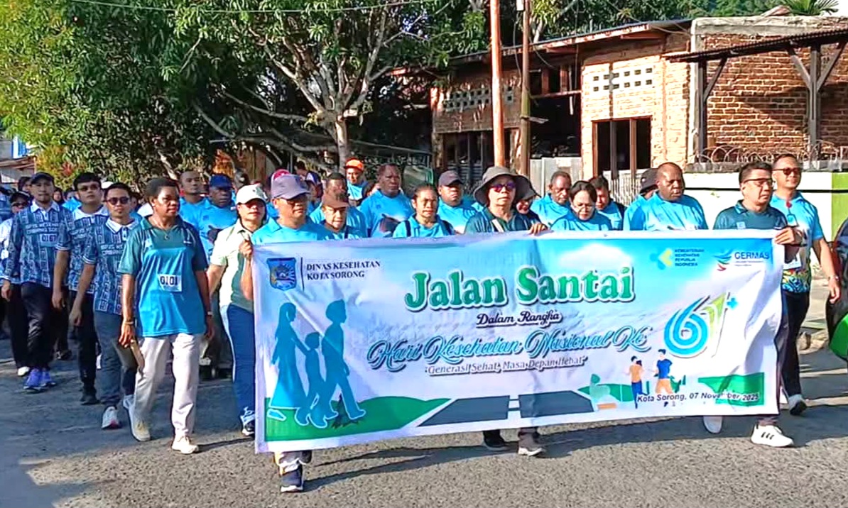 Dari Jalan Sehat hingga Pemeriksaan Gratis, HKN ke-61 di Sorong Sarat Edukasi Kesehatan