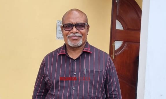 Ir. Dance Nauw, SP, M.Si, salah satu anak guru Injil dan generasi pertama, menegaskan bahwa peringatan Pekabaran Injil harus dimaknai lebih dari sekadar kegiatan seremonial. “Sebagai anak guru Injil dan generasi pertama, saya melihat peringatan ini bukan hanya mengenang masa lalu, tetapi memperkuat identitas iman dan jati diri orang A3,” ujar Ir. Dance Nauw. Ia menambahkan bahwa sejarah Pekabaran Injil perlu terus dijaga dan diwariskan kepada generasi muda secara benar dan bertanggung jawab.