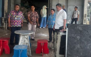 Dorong Kota Bersih dan Hijau, Wakil Wali Kota Sorong Tinjau Pabrik Daur Ulang di Klaten