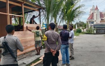 Aksi Nyata Kapolresta Amry Siahaan: Bantu Bangun Kembali Pangkalan Ojek Rusak di Lido