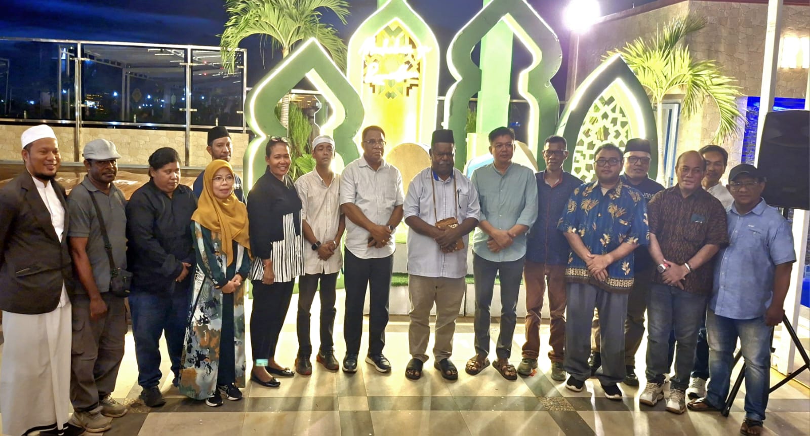 Buka Puasa Bersama, Gubernur Elisa Kambu Ajak Insan Pers Bersinergi Sampaikan Informasi Pembangunan di PBD