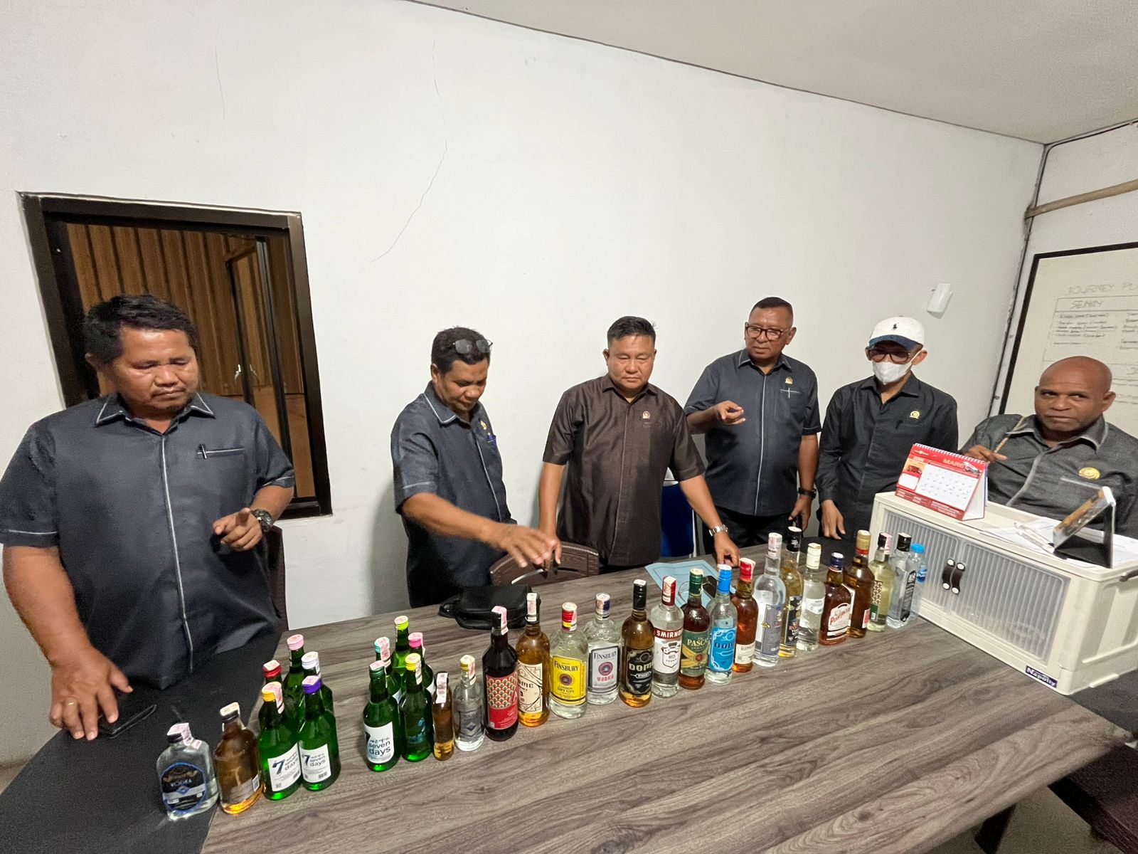 Sidak Komisi II DPRK Sorong: Bongkar Permainan Licik Miras di Sorong yang Dinilai Terstruktur