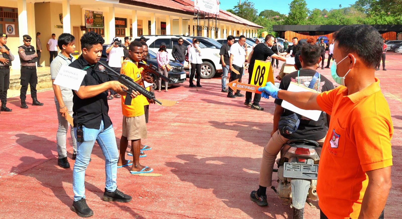 Dari Rapat Rahasia hingga Eksekusi: Rekonstruksi Ungkap Pembunuhan Berencana di Tambrauw