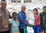 Pembagian Bantuan Sembako, Lurah Klasabi Salurkan untuk 1.440 Kepala Keluarga