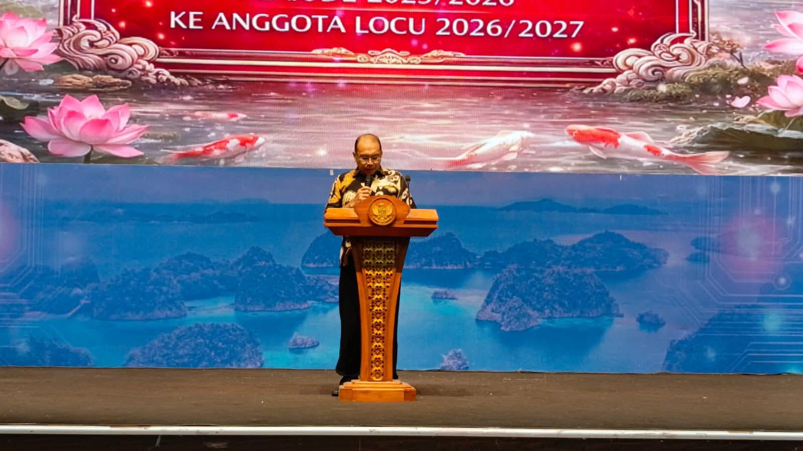 Sekda Sorong Ajak Warga Jaga Harmoni di Perayaan Cheng Beng