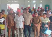 Tindak Lanjuti Kebijakan Bupati Zulkarnain, Disdukcapil Malteng Layani Adminduk Warga Nuaulu