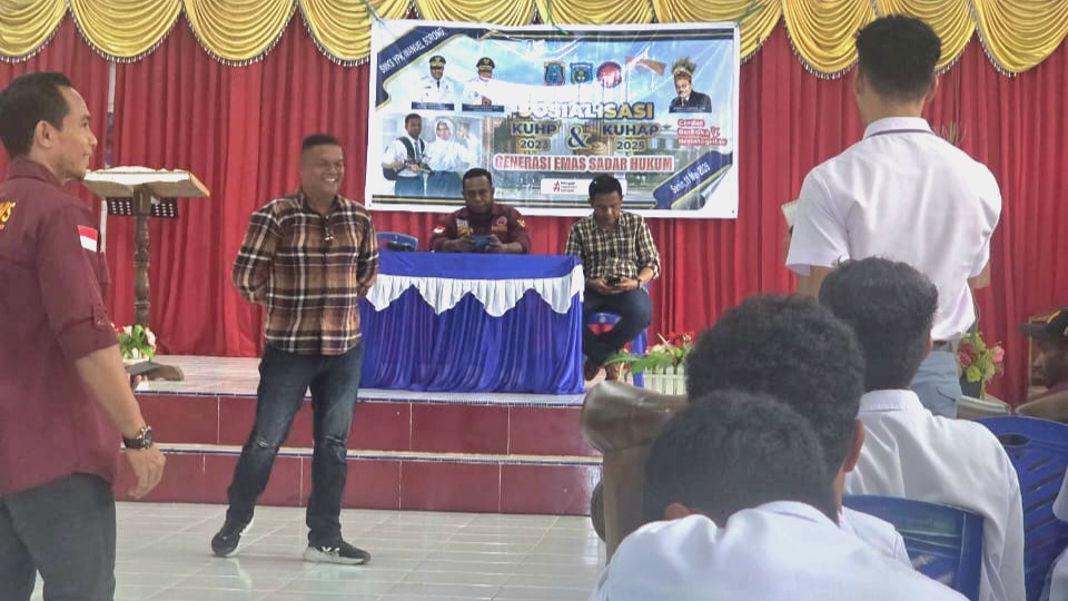 Pemprov dan Pemkot Dukung LBH Gerimis Sosialisasikan KUHP dan KUHAP Baru di Sekolah-Sekolah Kota Sorong