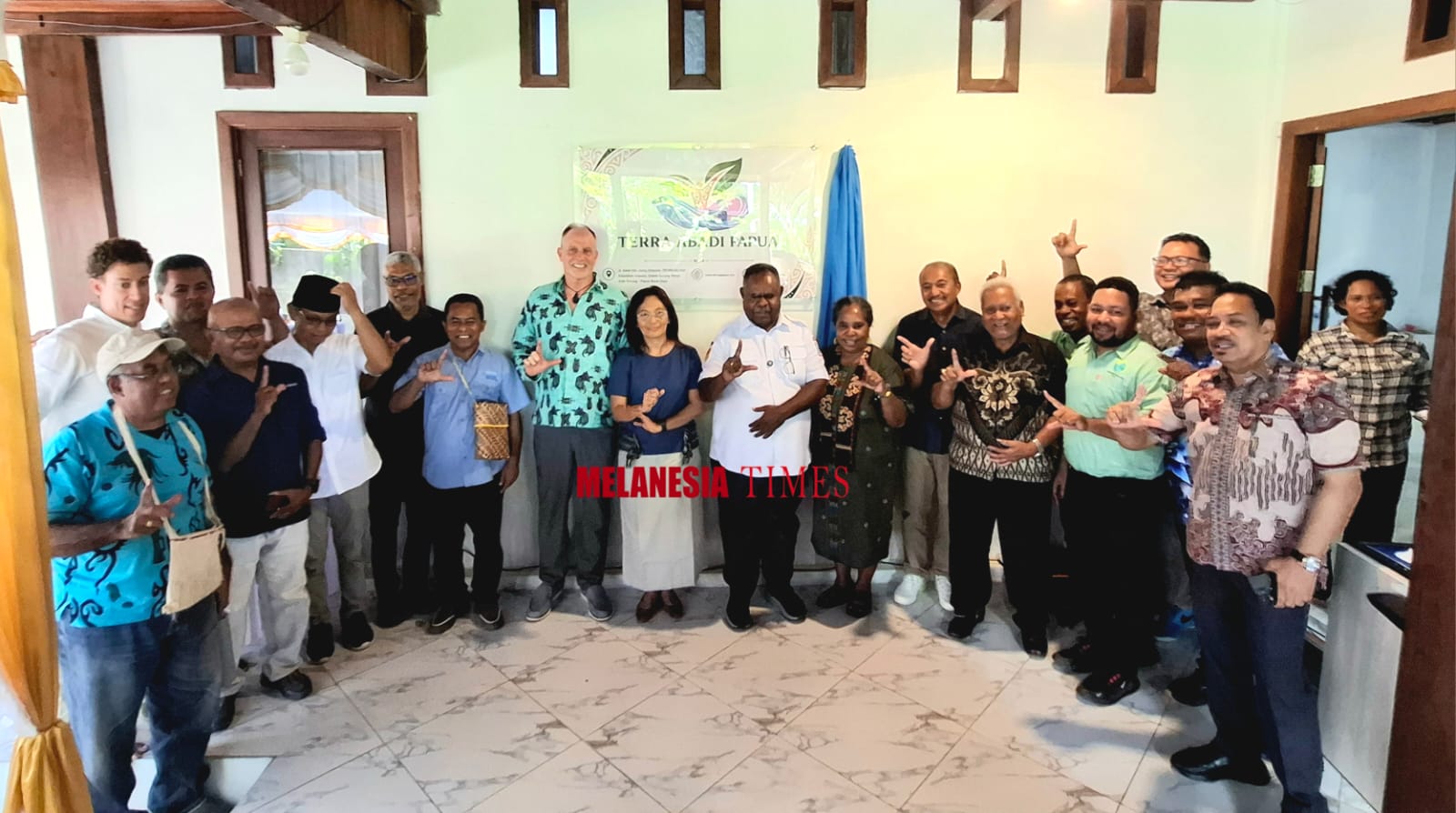 Gubernur Elisa Kambu Resmikan Kantor Terra Abadi Papua, Perkuat Upaya Konservasi Berkelanjutan di Raja Ampat
