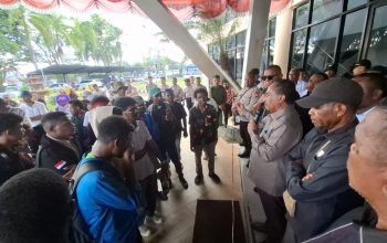 Mahasiswa Ultimatum DPR Kota Sorong: Tolak MBG, Desak Tarik Militer dari Tanah Papua