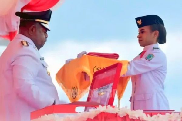 HUT ke-81 RI di Papua Barat Daya, Gubernur Elisa Kambu Tegaskan Komitmen Membangun Papua