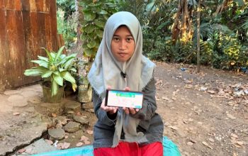 Kepesertaan JKN Kembali Aktif, Siti Lega Ibunya Bisa Segera Berobat