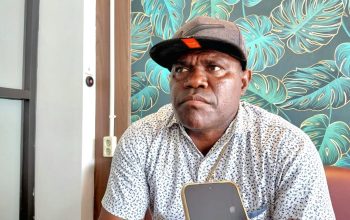 Ketua Fraksi APPSA DPR, Jhony Kareth Soroti Paripurna LHP Kota Sorong yang Tidak Transparansi