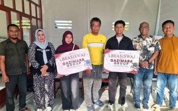 Kolaborasi PT. Gazimara Grup dan Anggota DPRP PBD Salurkan Beasiswa Bagi Siswa Berprestasi