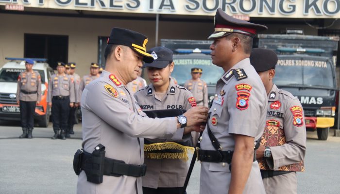 Pimpinan Baru, Semangat Baru: AKBP Gleen Rooi Molle Resmi Jabat Wakapolresta Sorong Kota