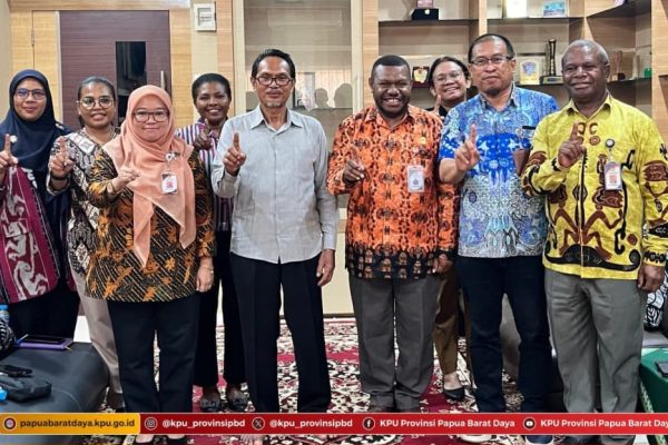 KPU Papua Barat Daya dan UNAMIN Perkuat Sinergi Pendidikan Pemilih di Kalangan Mahasiswa