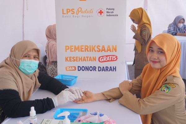 Road Show HUT ke-21 LPS Tuntas di Palopo, 580 Warga Diperiksa dan 175 Donorkan Darah