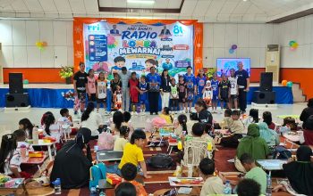 Semarak HUT ke-81, RRI Sorong Libatkan Anak-anak SD dalam Lomba Mewarnai