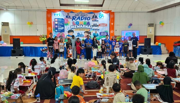 Semarak HUT ke-81, RRI Sorong Libatkan Anak-anak SD dalam Lomba Mewarnai
