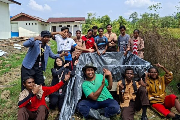 TEP UB Edukasi Siswa SMAN 4 Kabupaten Sorong, Dorong Pemanfaatan Sampah Organik Jadi Kompos