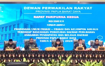 Gubernur Elisa Kambu Sampaikan Nota Keuangan Perubahan APBD 2026 di DPRP Papua Barat Daya