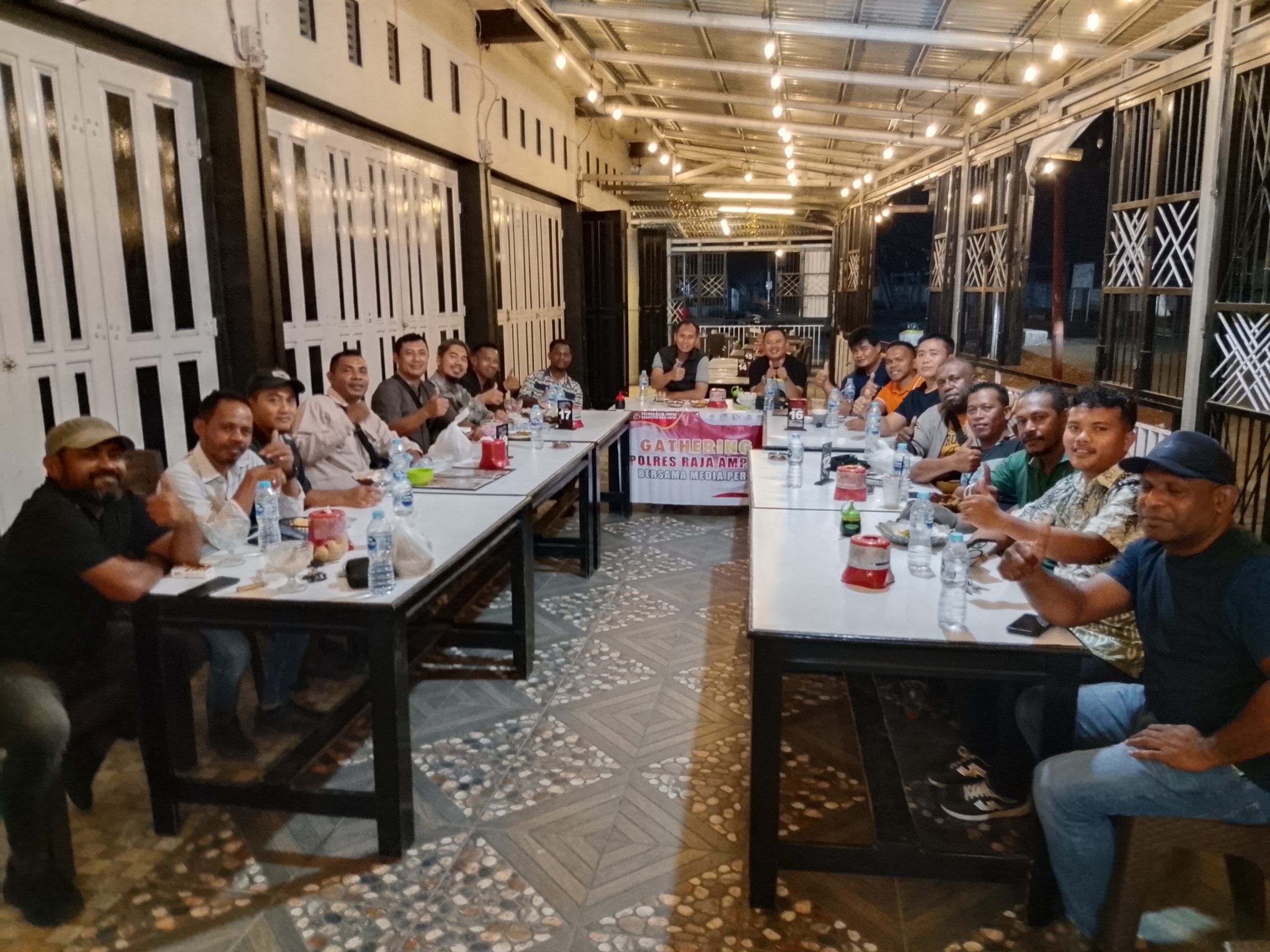 Perkuat Sinergi, Kapolres Raja Ampat Gala Dinner Bersama Pers