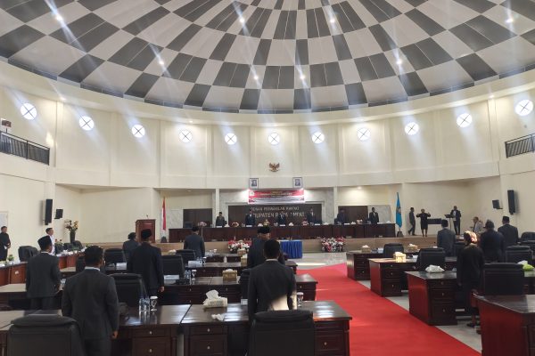 Deklarasi PAN Bikin Sidang KUA-PPAS Memanas, Rapat DPRK Raja Ampat Sempat Diskors!
