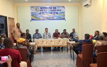 Tatap Muka Bersama DPRP PBD, Warga Teminabuan: Air Bersih dan Transportasi Laut Jadi Sorotan