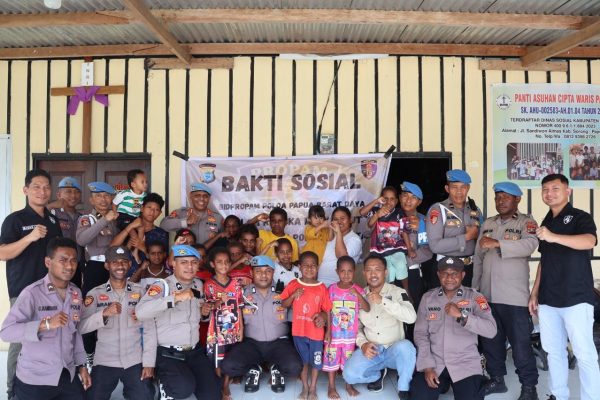 Sambut HUT ke-24 Propam Polri, Bidpropam Polda PBD Salurkan Sembako dan Air Bersih