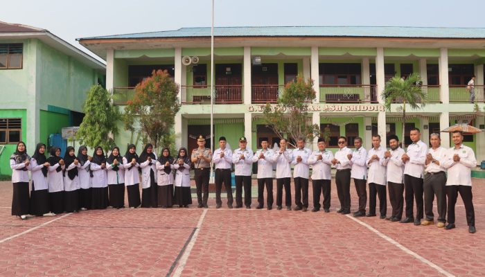 Kapolresta Amry Siahaan Turun ke Sekolah, Ajak Pelajar Sorong Siapkan Masa Depan Tanpa Kenakalan