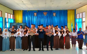 Polda Papua Barat Daya Edukasi Pelajar SMA Negeri 5 tentang Bahaya Judol, Pinjol dan Narkotika